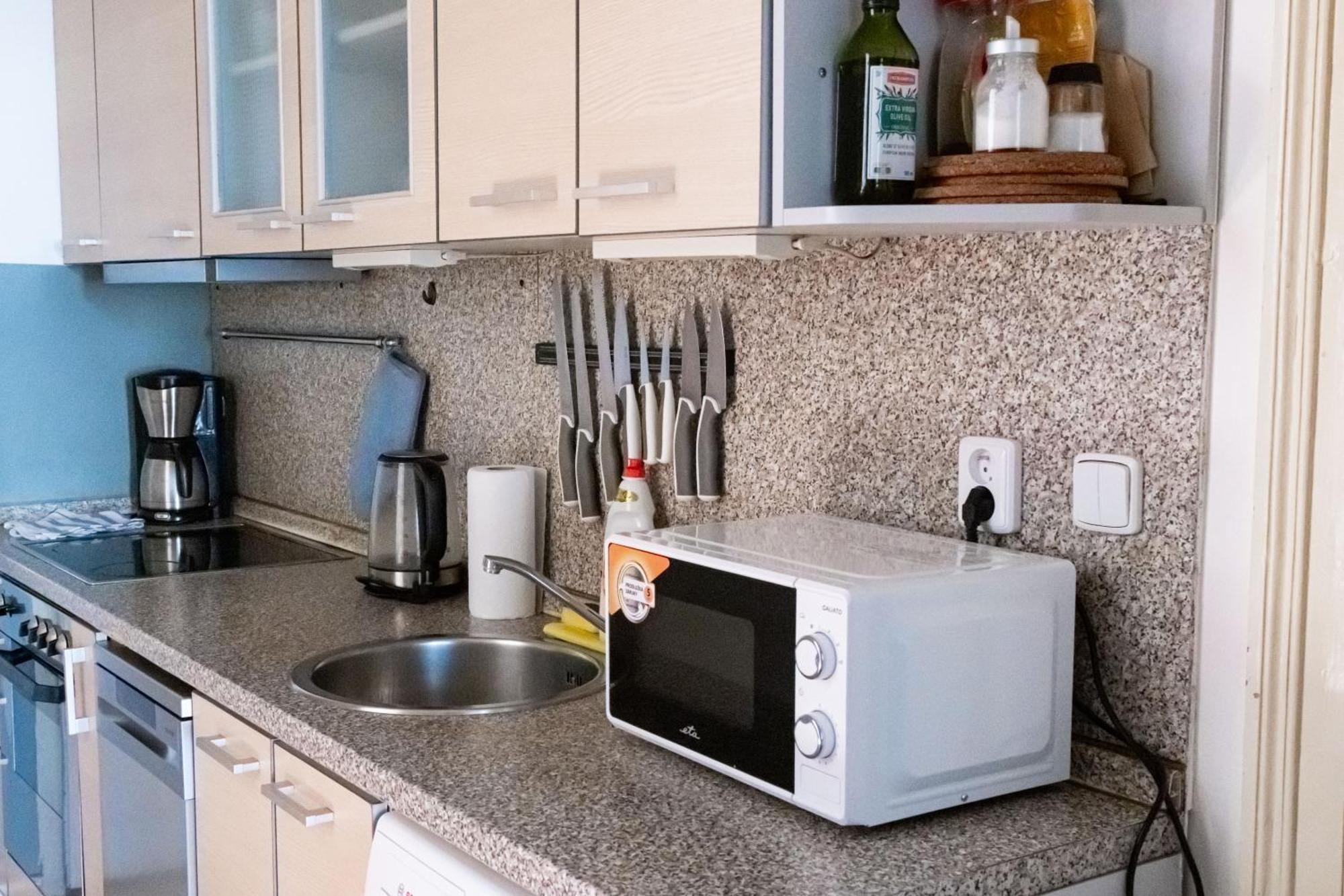Apartments In Mala Strana - 10 Minutes From Charles Bridge Praga