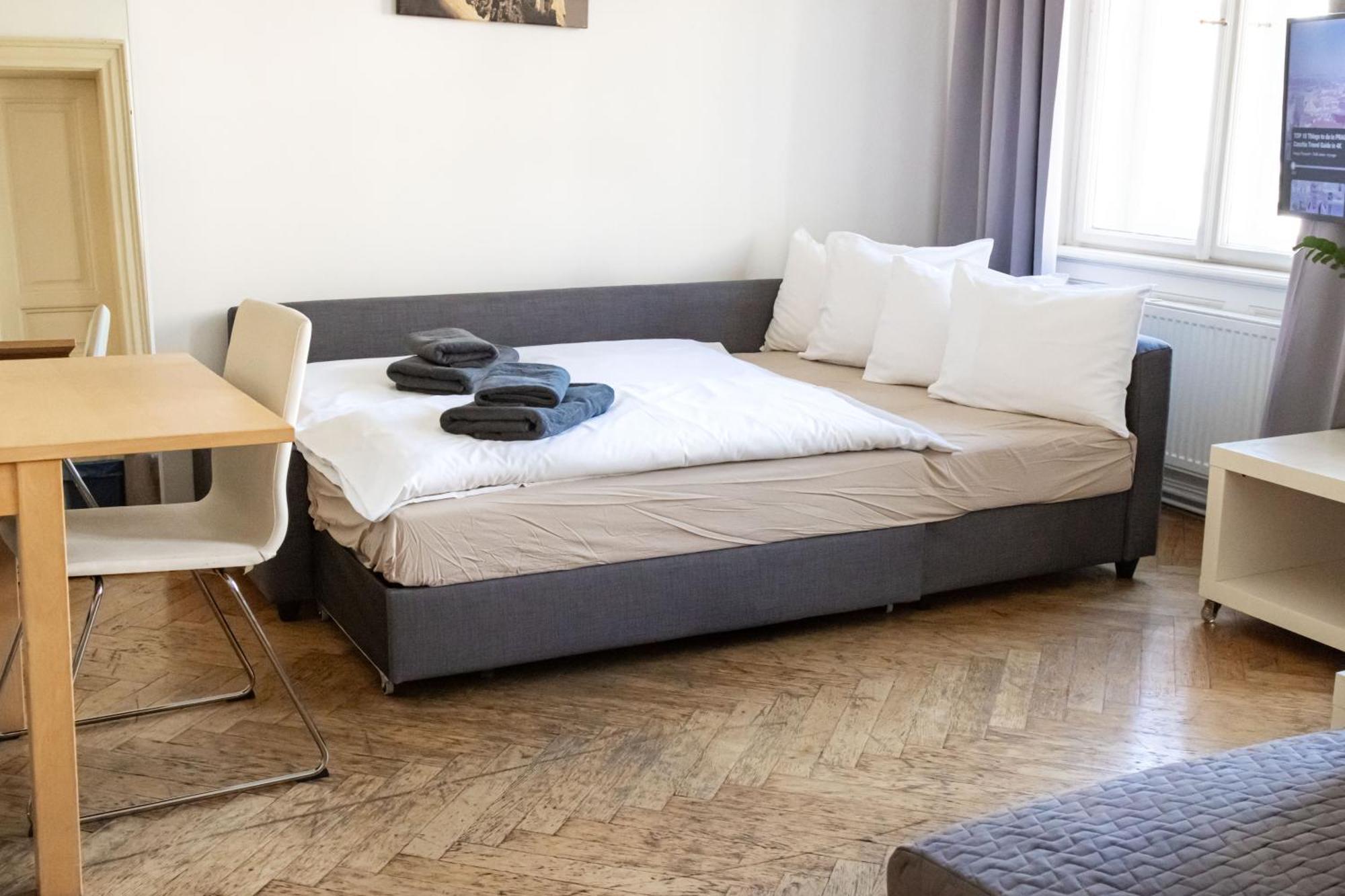 Apartments In Mala Strana - 10 Minutes From Charles Bridge Apartamento